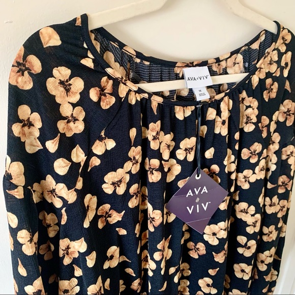 NEW Ava & Viv ✨ Golden Floral Long Sleeve Top Size 1X - Picture 8 of 10